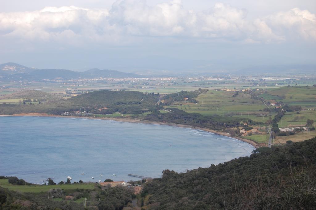 Agriturismo Quattro Pini Villa Castagneto Carducci Buitenkant foto